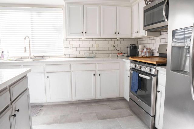 5491 W Roberts Avenue, Fresno, CA 93722