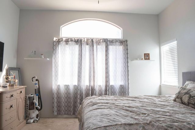 5491 W Roberts Avenue, Fresno, CA 93722