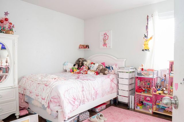 5491 W Roberts Avenue, Fresno, CA 93722