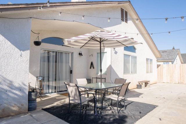 5491 W Roberts Avenue, Fresno, CA 93722