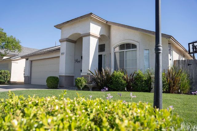 5491 W Roberts Avenue, Fresno, CA 93722