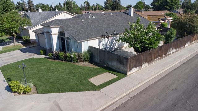 5491 W Roberts Avenue, Fresno, CA 93722