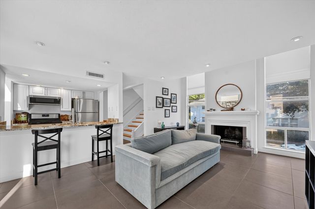 4003 Gilbert Avenue 7, Dallas, TX 75219