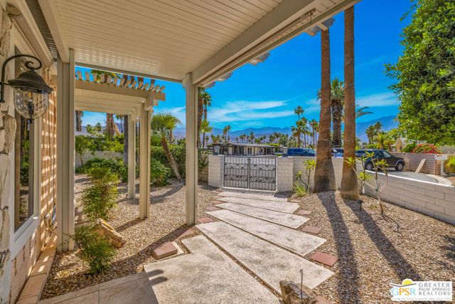 10 International Boulevard, Rancho Mirage, CA 92270