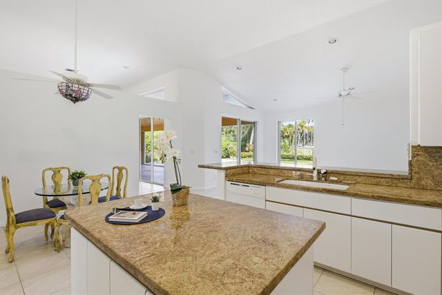 2698 Cypress Ln, Weston, FL 33332