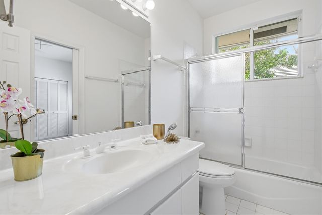 2698 Cypress Ln, Weston, FL 33332