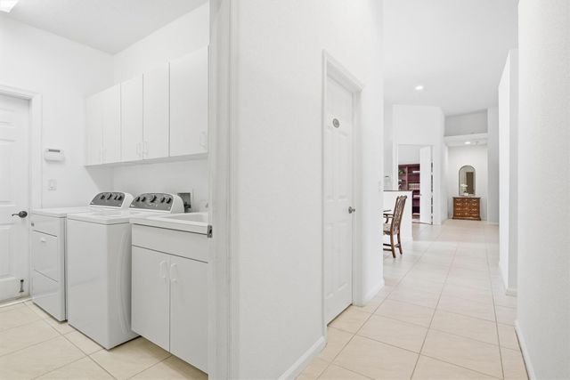 2698 Cypress Ln, Weston, FL 33332