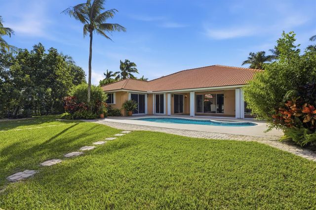 2698 Cypress Ln, Weston, FL 33332