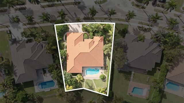 2698 Cypress Ln, Weston, FL 33332