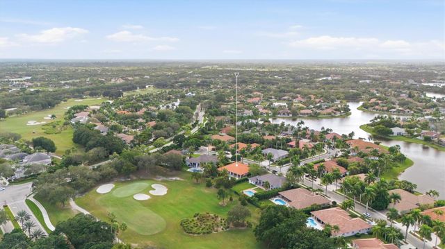 2698 Cypress Ln, Weston, FL 33332