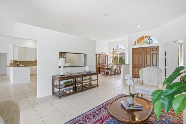 2698 Cypress Ln, Weston, FL 33332