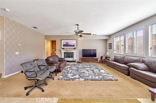 2106 Tangerine, Palmdale, CA 93551