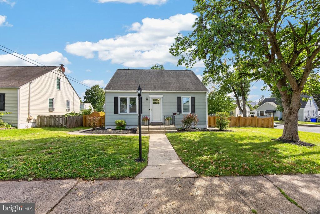 822 BROOKSIDE AVE #, Pottstown, PA 19464 — photo 3