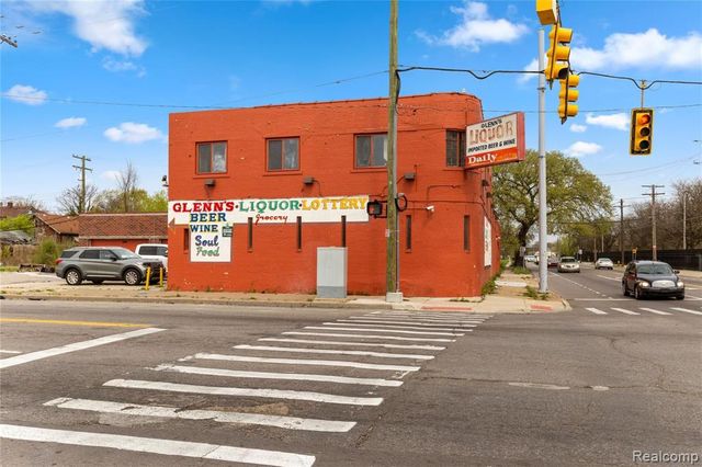 10000 W Chicago Street, Detroit, MI 48204
