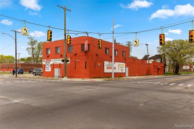 10000 W Chicago Street, Detroit, MI 48204