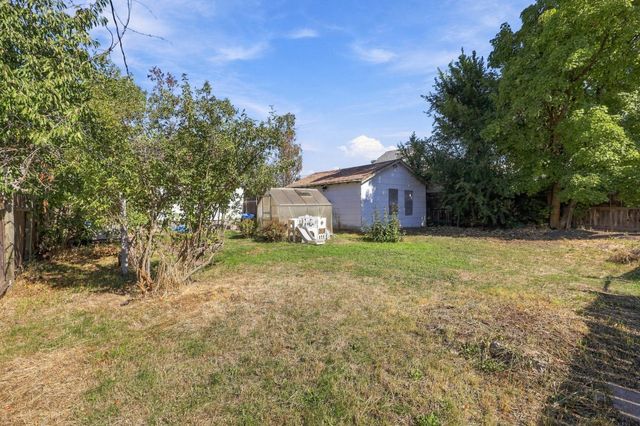 1632 E Everett Ave, Spokane, WA 99207