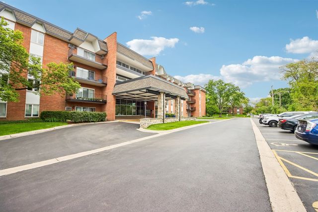 4225 Saratoga Avenue 415B, Downers Grove, IL 60515