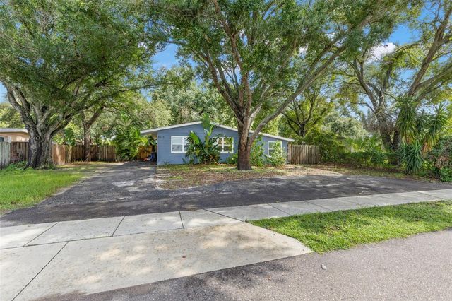 6225 76TH AVENUE N, Pinellas Park, FL 33781