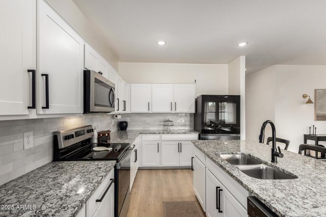 9519 W AGORA Lane, Tolleson, AZ 85353