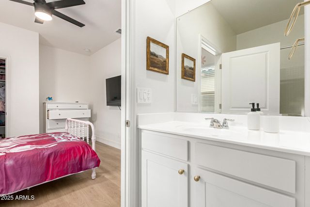 9519 W AGORA Lane, Tolleson, AZ 85353