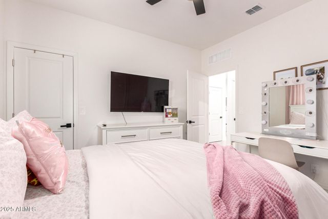 9519 W AGORA Lane, Tolleson, AZ 85353