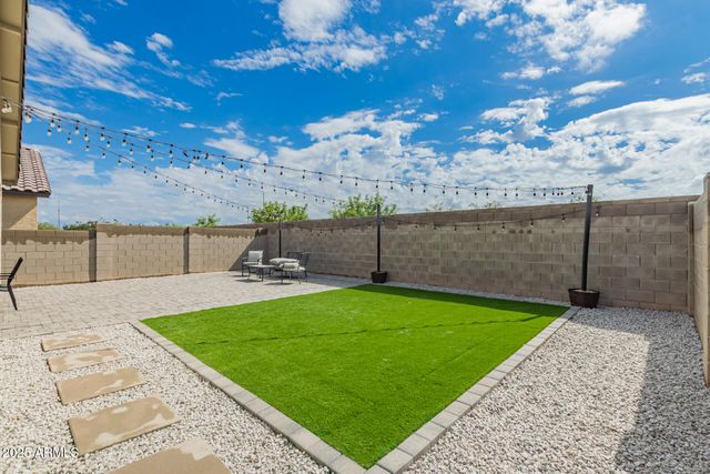 9519 W AGORA Lane, Tolleson, AZ 85353