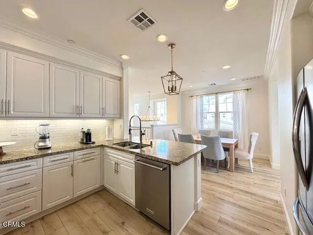 3640 Islander Walk, Oxnard, CA 93035