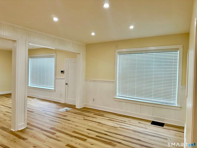 3848 Whitney Avenue, Hamden, CT 06518