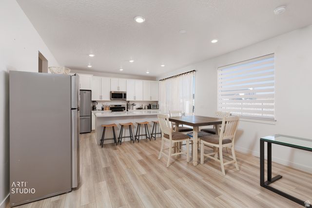 2477 N PAINTBRUSH DR, Saratoga Springs, UT 84045