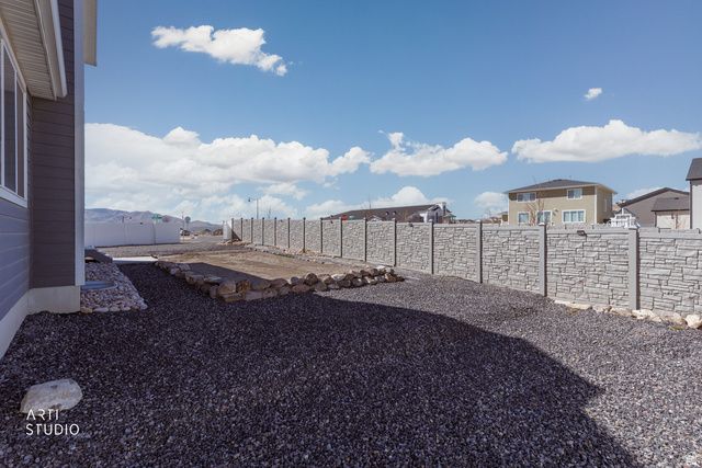 2477 N PAINTBRUSH DR, Saratoga Springs, UT 84045