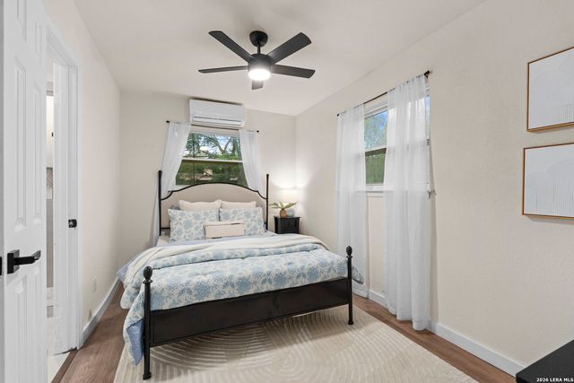 339 Springwood Ln, San Antonio, TX 78216