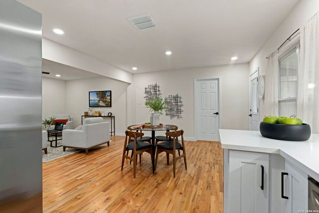 339 Springwood Ln, San Antonio, TX 78216