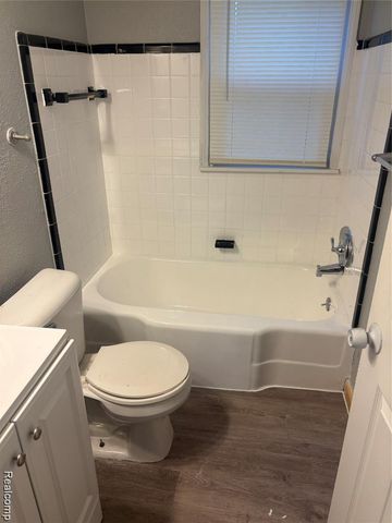 18410 Forrer Street, Detroit, MI 48235