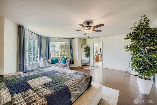 18219 93rd Avenue E, Puyallup, WA 98375