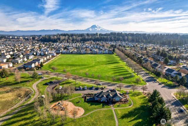 18219 93rd Avenue E, Puyallup, WA 98375