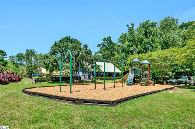 905 Morning Mist Lane, Simpsonville, SC 29680