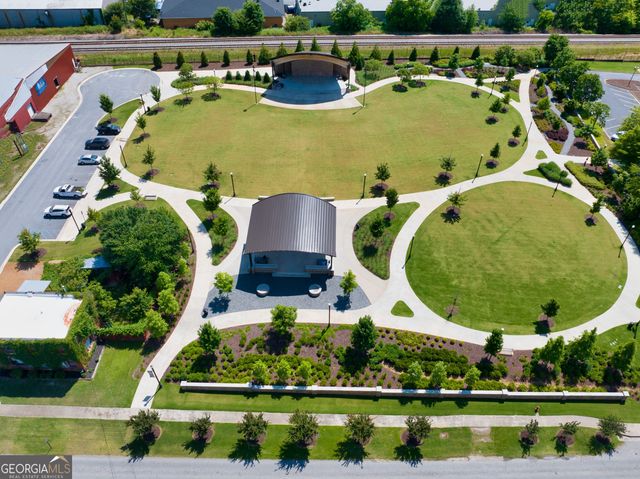 41 Annie Lane, Statham, GA 30666