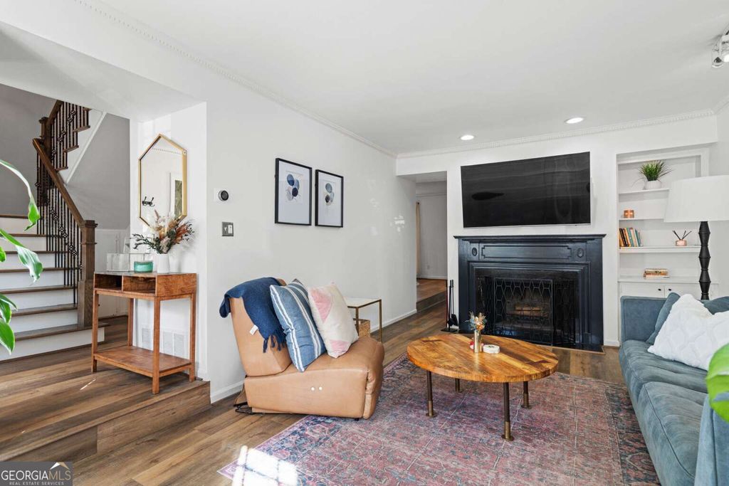1105 Clairemont Avenue P, Decatur, GA 30030 — photo 4