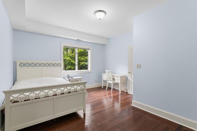 3 Oak Lane, Stratham, NH 03885