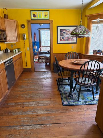 105 Craigue Hill, Springfield, VT 05156