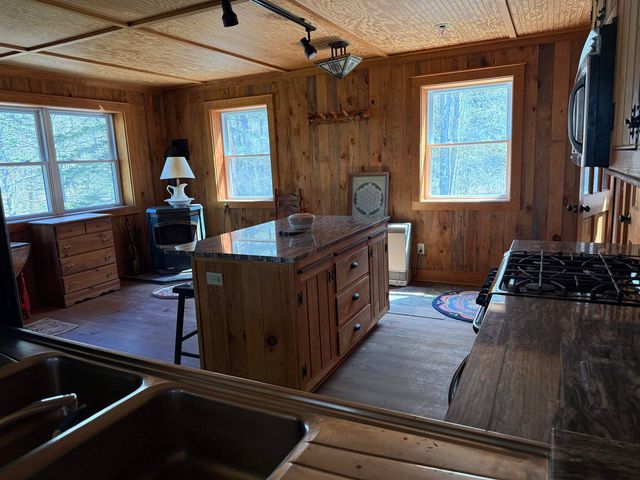 105 Craigue Hill, Springfield, VT 05156