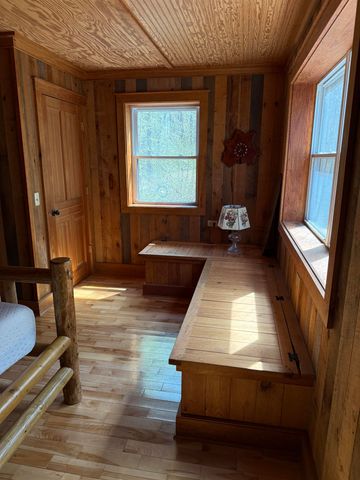 105 Craigue Hill, Springfield, VT 05156