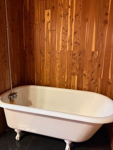 105 Craigue Hill, Springfield, VT 05156