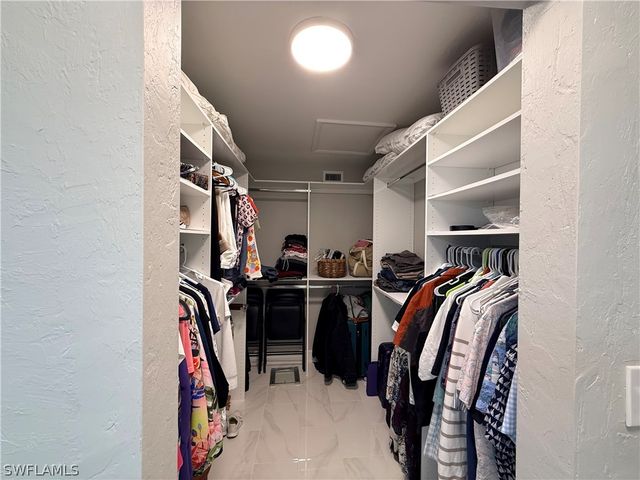 1534 Wildwood LN 1534, Naples, FL 34105