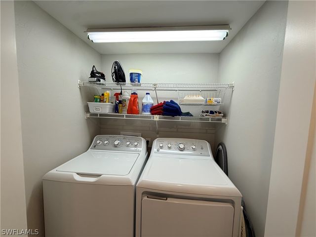 1534 Wildwood LN 1534, Naples, FL 34105