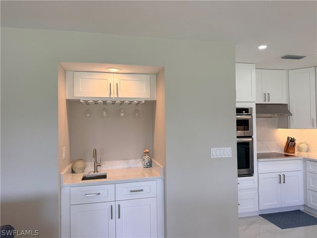 1534 Wildwood LN 1534, Naples, FL 34105