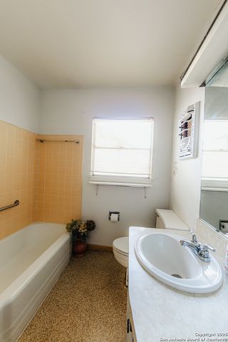 4839 Newcome, San Antonio, TX 78229