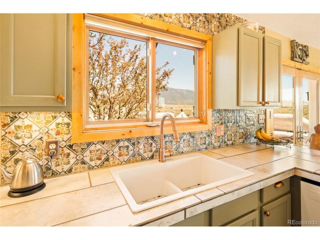 1174 Golden Eagle Trl, Crestone, CO 81131