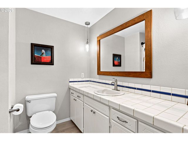 217 Sw 2ND Ct, Battle Ground, WA 98604