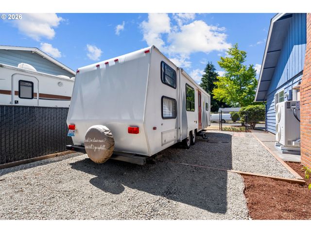 217 Sw 2ND Ct, Battle Ground, WA 98604